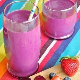 Un-Beet-Able Smoothie (featured)