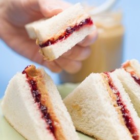 Crust-free PB&J